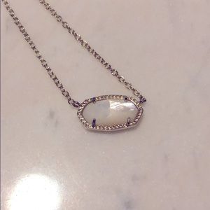 Kendra Scott necklace Elisa?